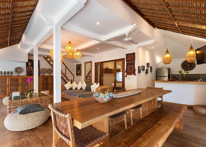 Villa Waterlily By Finder