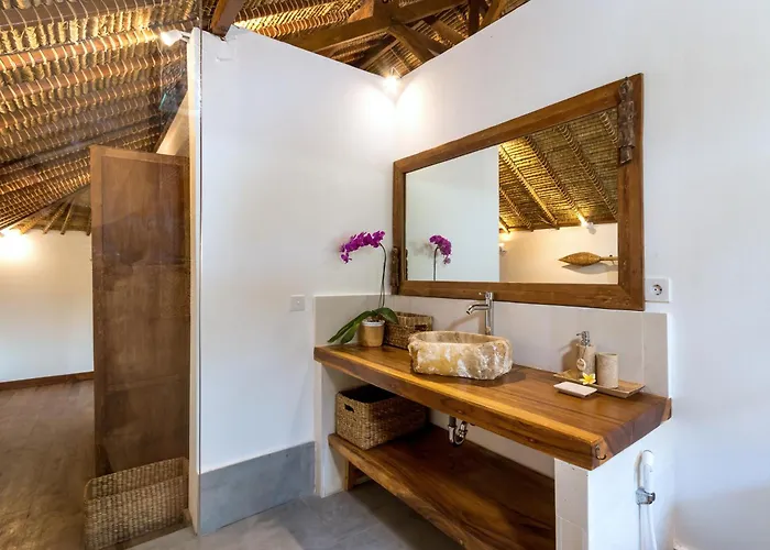 Villa Waterlily By Finder Seminyak